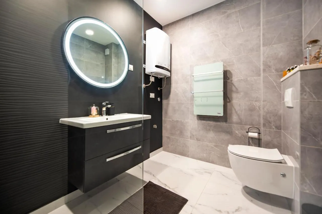 Luxury Residence Levante Tramontana 2 Rovinj 0*,  Hırvatistan